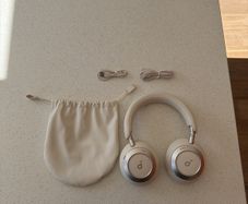 Noise Cancelling Headphones