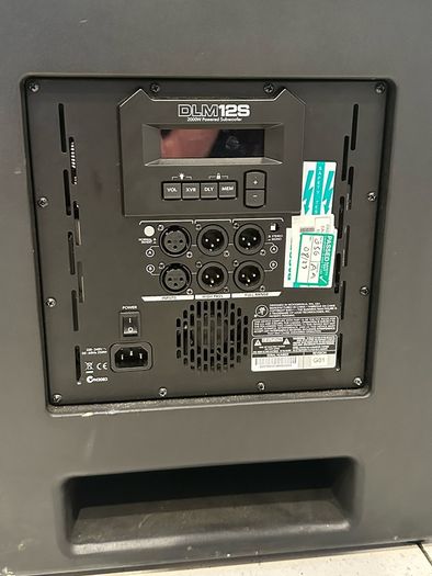 Mackie DLM 12S & DLM12