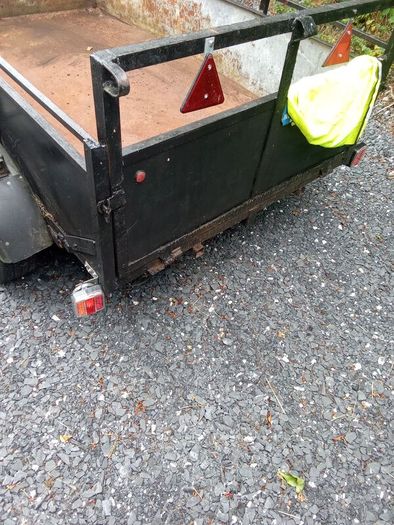 7 x 4 steel trailer