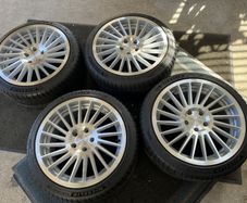 Rotiform IND-T wheels