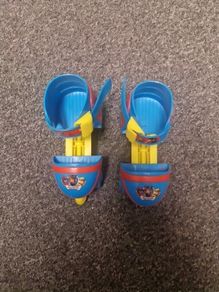 skates