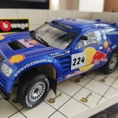 Volkswagen Rally Race Touareg Very rare 1/18