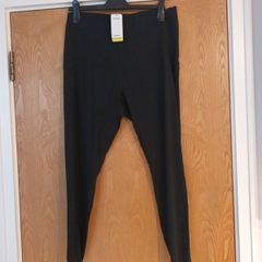 Dunnes  Stores Black  Studio Compress Active Bottoms.  S. XL Large.  B.N.W.T