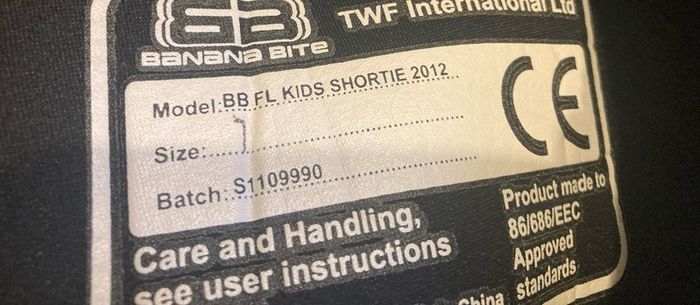 Banana Bite wetsuit Kids 7 Yrs