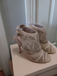 women's shoes