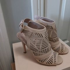 women's shoes