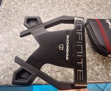 Putter Wilson Infinite Buckingham