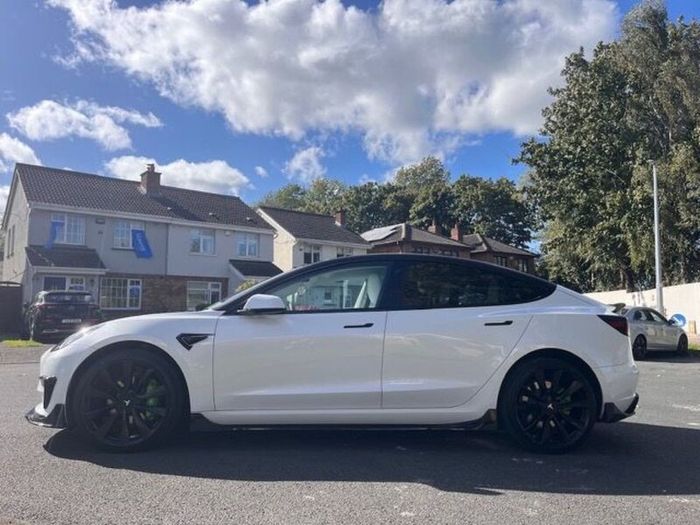 Tesla Model 3 2023