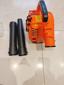 Petrol leaf blower