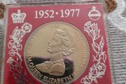 1952. 1977 silver jubilee medal