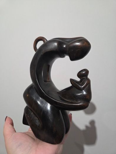 Wood sculpture