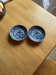 Plates x 2 with hangers