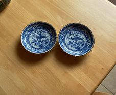 Plates x 2 with hangers