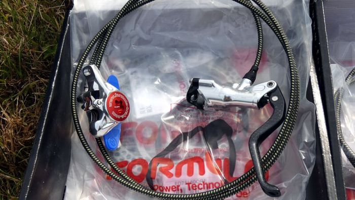Formula R1 Racing Brake Set Brand New