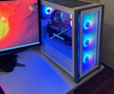 Custom Built Pc- Rtx 4090/ryzen 9 7950x3d/32gb/2tb