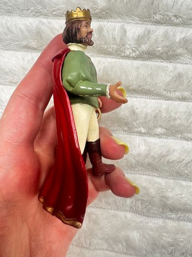 Vintage 2002 Papo Figurine Medieval Royal King Collectible Figure approx. 9 cm. Used Please see photos