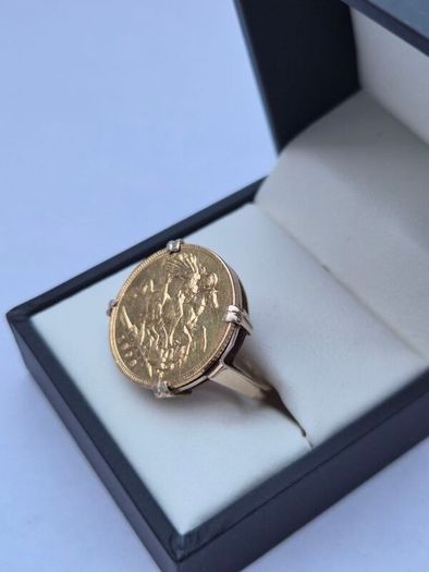 Souvereign Ring
