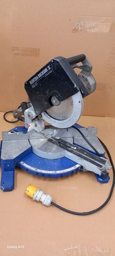 Crosscut Saw