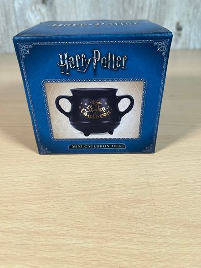 Official Harry Potter - The Leaky Cauldron Mug - Brand New in Box