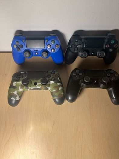 playstation 4 controllers