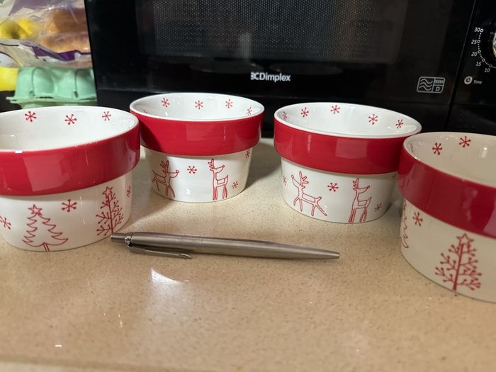 M&S Xmas snack bowls x 4