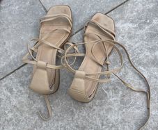 Strappy Beige Sandals EU38