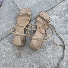 Strappy Beige Sandals EU38