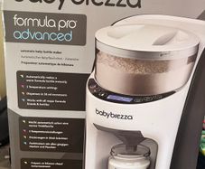 Baby Brezza formula maker