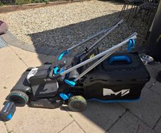 lawnmower Battery