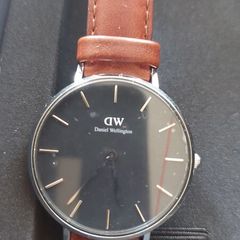 EXCLUSIVE DEAL Brand New Daniel Wellington Gift Set  Watch
