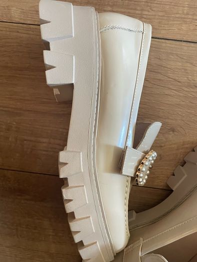 Anna Field pearl buckle loafers