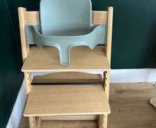 Stokke Tripp Trapp Highchair with Newborn Insert