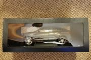 Bmw X4 F26 1/18 Model