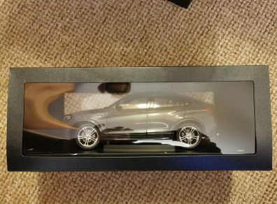 Bmw X4 F26 1/18 Model