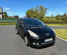 Peugeot 5008 2010
