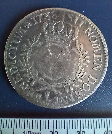 France Louis XV, 1738 Large Silver Coin, 1 ECU.