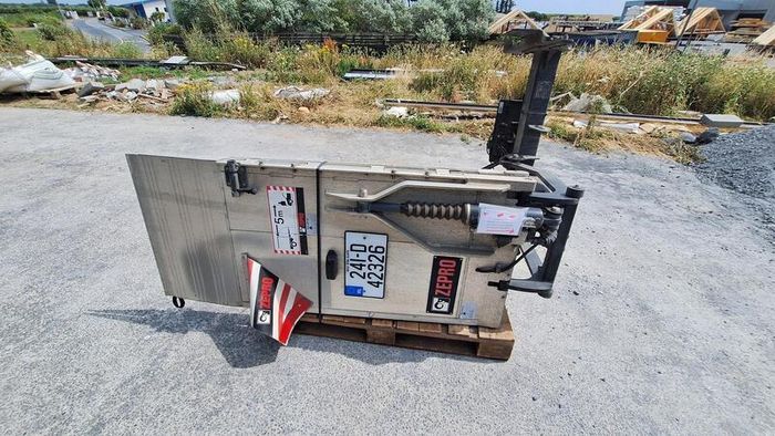Tail Lift