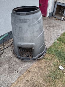 Compost bin