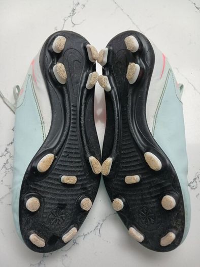 Nike Phanthom football boots
