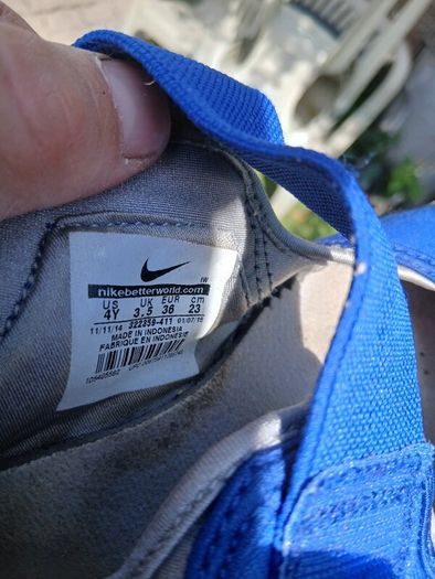 kids nike shoes