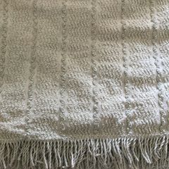Candlewick bedspread