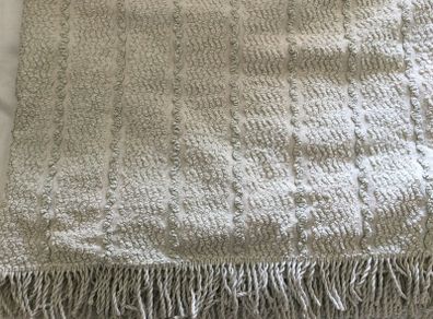 Candlewick bedspread