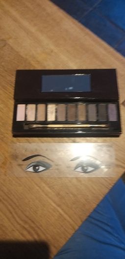 Clarins Eye Palette
