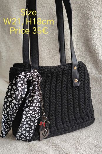 Crochet bag