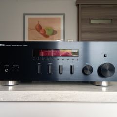 YAMAHA natural sound receiver R-S300