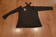 Lovely Ladies Very Criss Cross Top