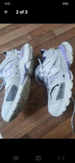 ladies runners balenciaga