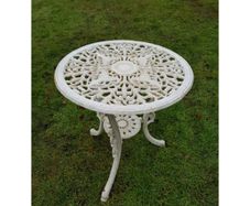 Cast Iron Table Medium Style H H289