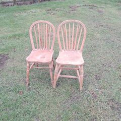 2 0ld windsor chairs