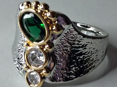 Two Tone Centre Gem & Crystal Vintage Ring